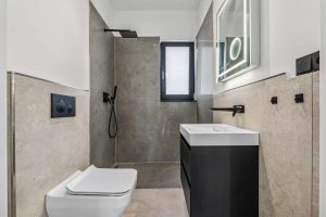 Badezimmer EG - Patrick Pfeiffer Immobilien