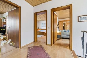 Flur OG - Patrick Pfeiffer Immobilien Straelen