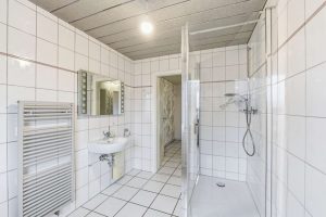 Bad - Patrick Pfeiffer Immobilien