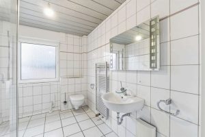 Bad - Patrick Pfeiffer Immobilien