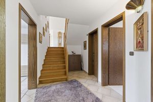 Treppe - Patrick Pfeiffer Immobilien