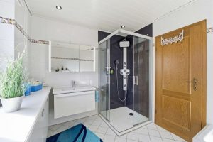 Bad - Patrick Pfeiffer Immobilien