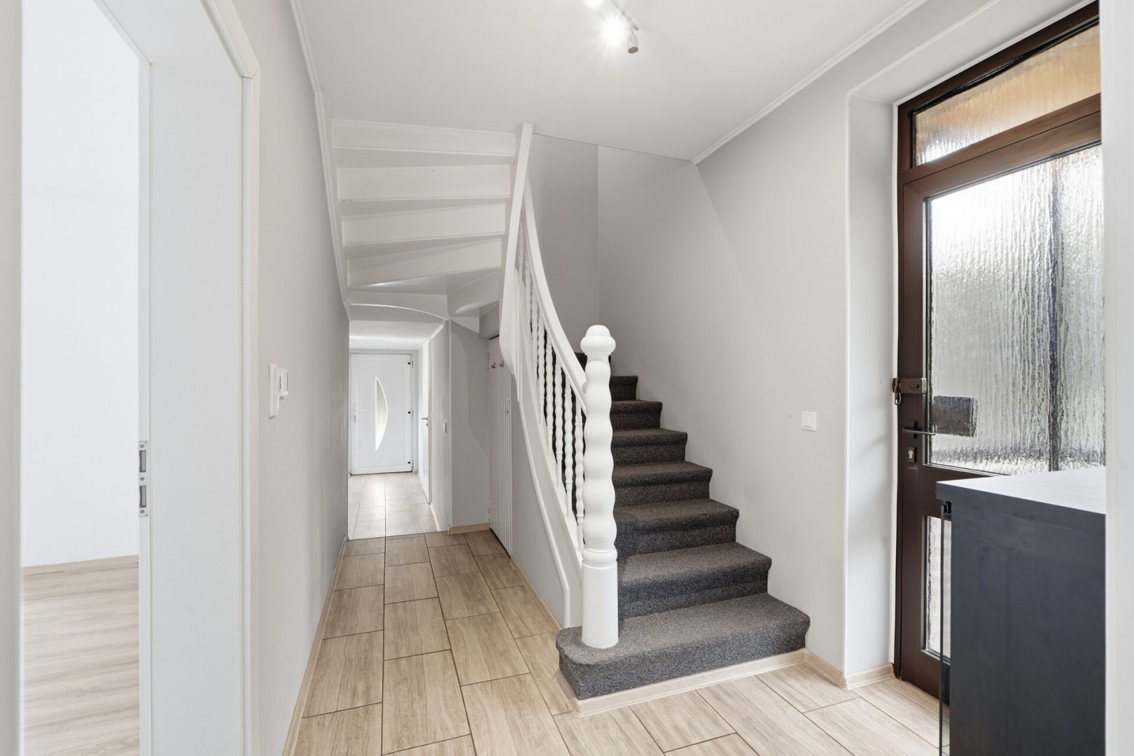 Flur - Patrick Pfeiffer Immobilien