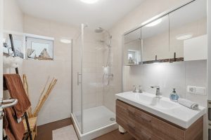 Bad - Patrick Pfeiffer Immobilien