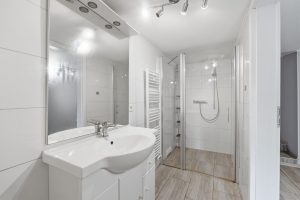 Bad - Patrick Pfeiffer Immobilien
